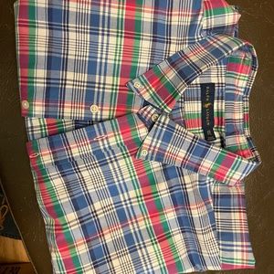 Mens short sleeve Polo button down shirt. Plaid. 3XLT